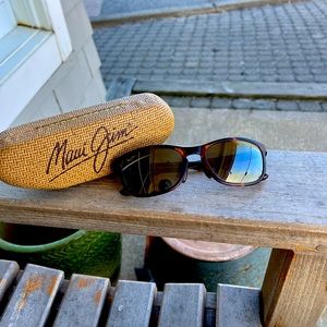 Maui Jim’s Onshore